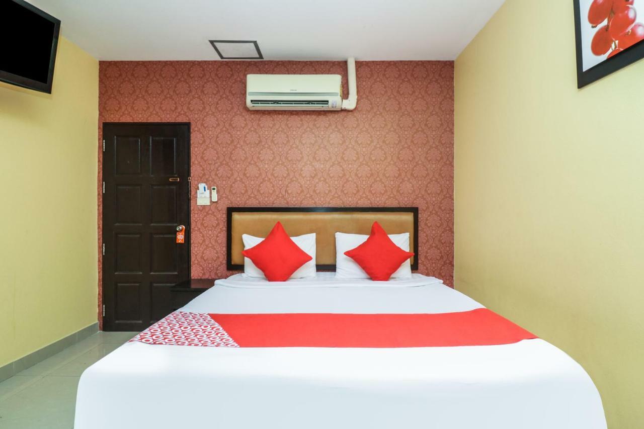 Oyo 131 Griebs Inn Pattaya Zewnętrze zdjęcie