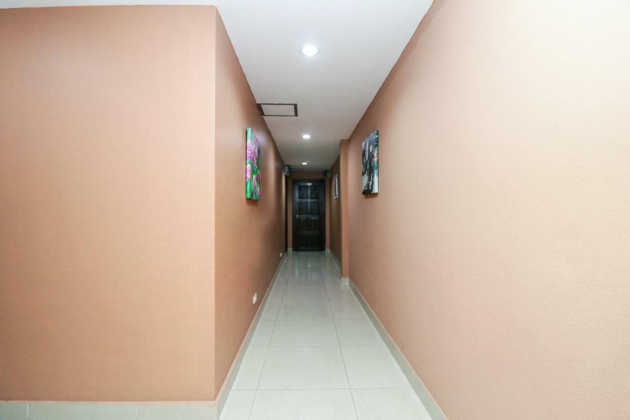 Oyo 131 Griebs Inn Pattaya Zewnętrze zdjęcie